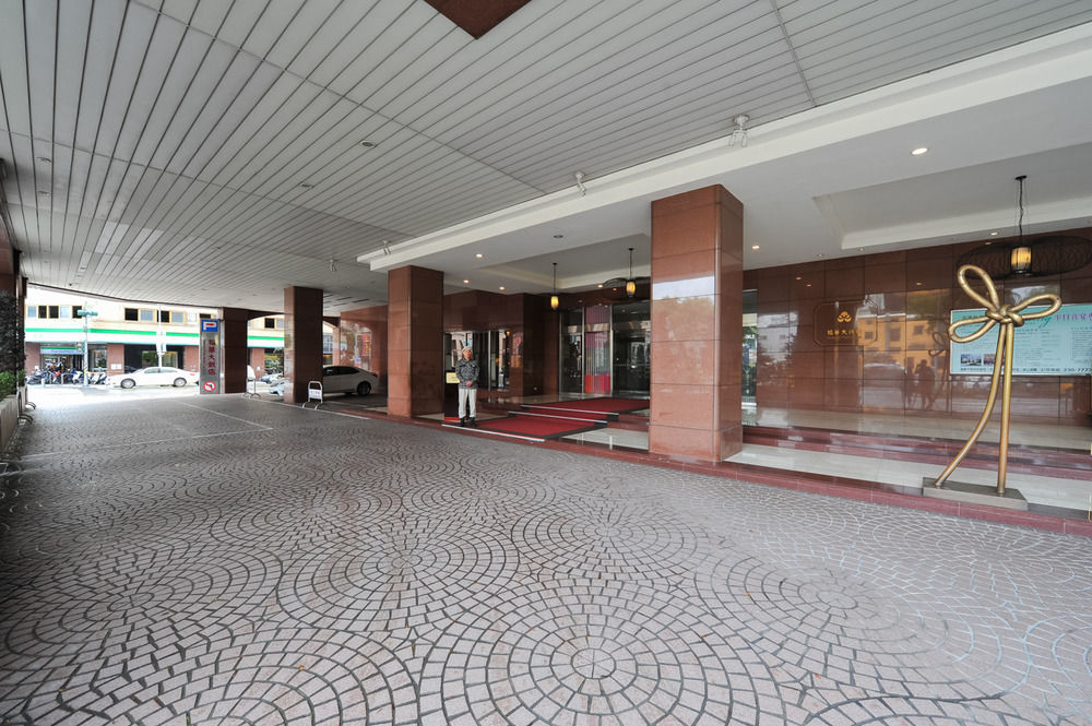 The Howard Plaza Hotel Kaohsiung Exterior foto